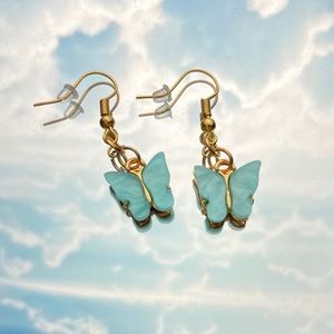 ❤️2/$10 blue marble butterfly earrings!